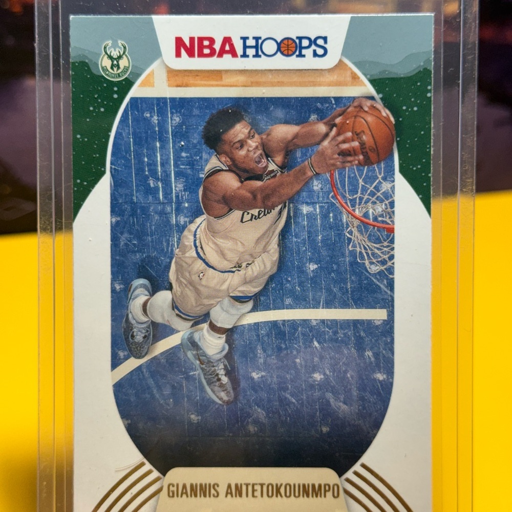 NBA cards Giannis Antetokounmpo Basketball sports Milwaukee Bucks Hoops